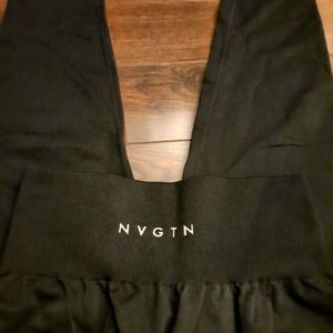 Nvgtn solid seamless